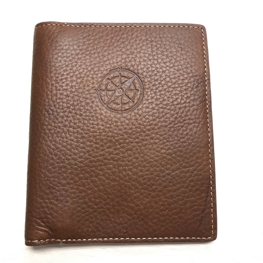 Brown Fossil RFID Passport Case - Leather